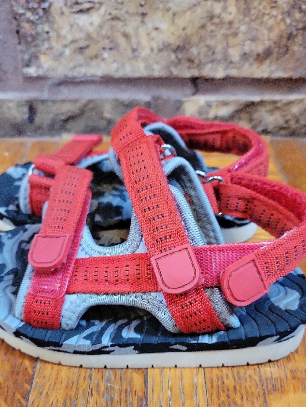Cat & Jack Kids Red Adjustable Strap Sandals Size 6 Outdoor Summer - Picture 7 of 7